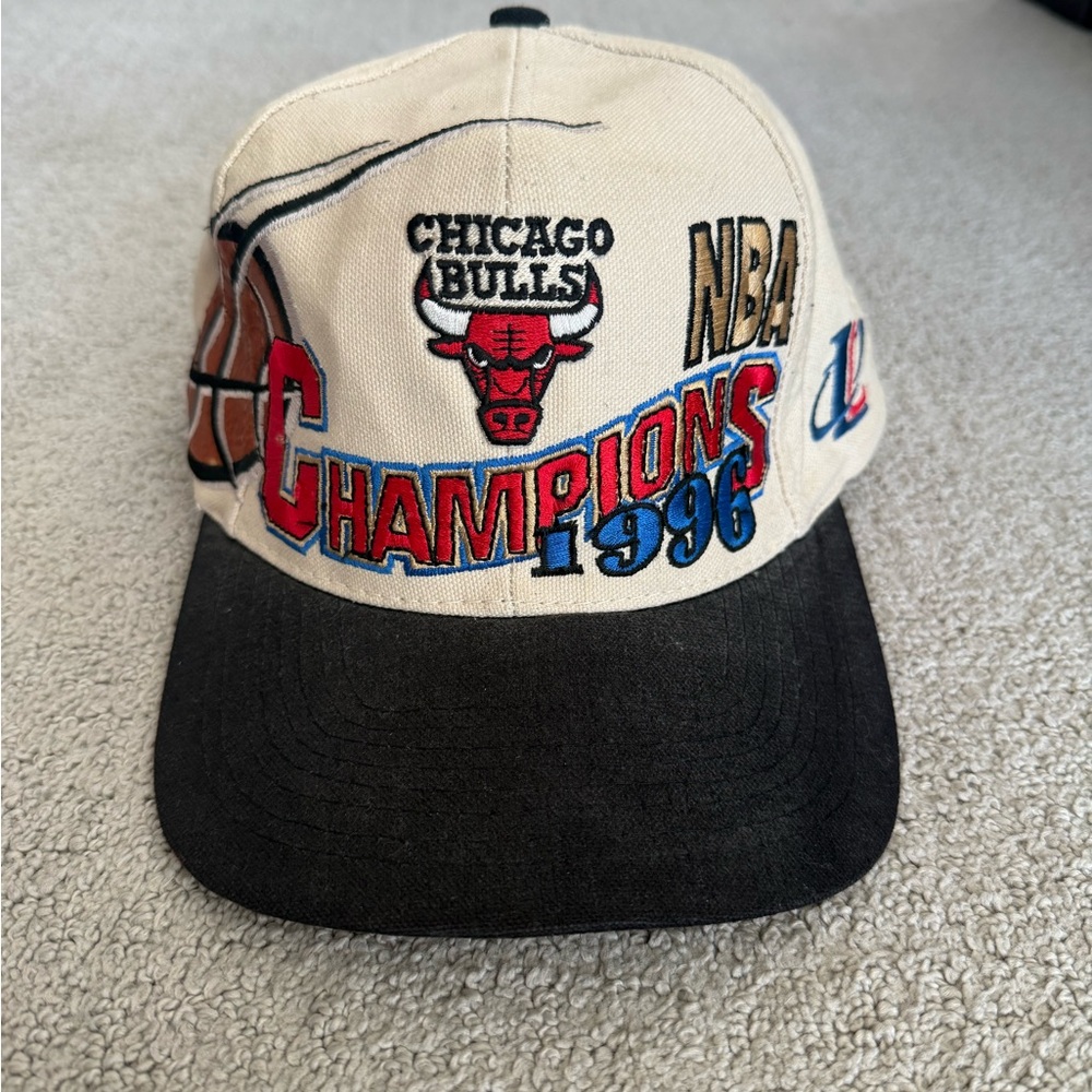 SOLD - Vintage Chicago Bulls 1996 NBA Champions Hat - Logo Athletic Snapback